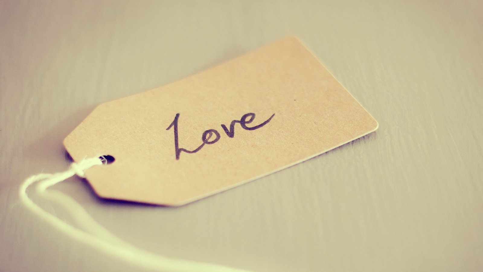 国内最便宜的虚拟主机是景安,国内最实惠的VPS服务器是腾讯云