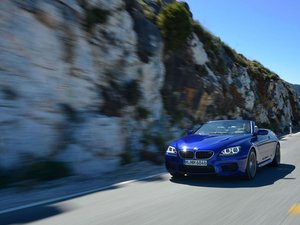 安卓汽车 跑车 敞篷 宝马 M16手机壁纸