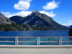 安卓风景 自然风光 蓝天 高山手机壁纸