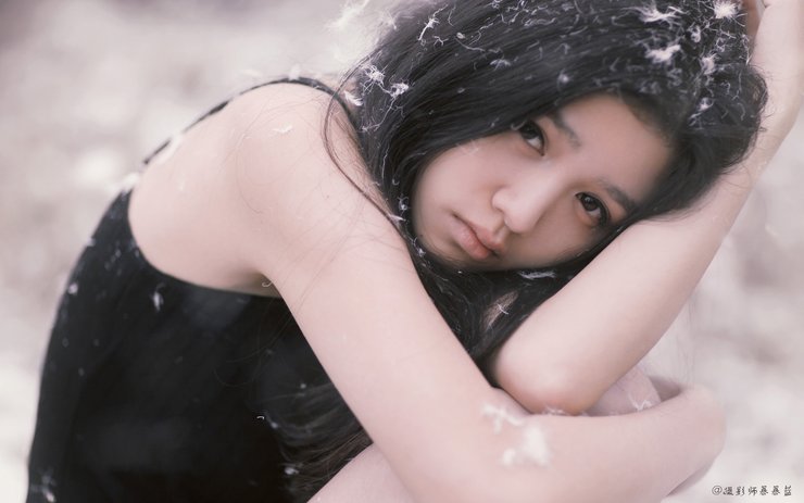 安卓手机暴暴蓝 摄影 影像 姑娘 悲伤 美女 360宝贝高清壁纸
