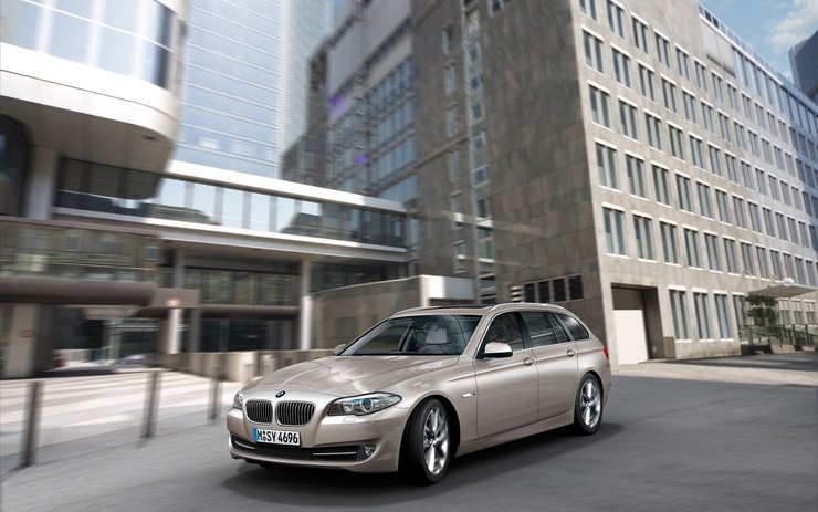 安卓手机BMW 宝马 汽车 宽屏 旅行车高清壁纸