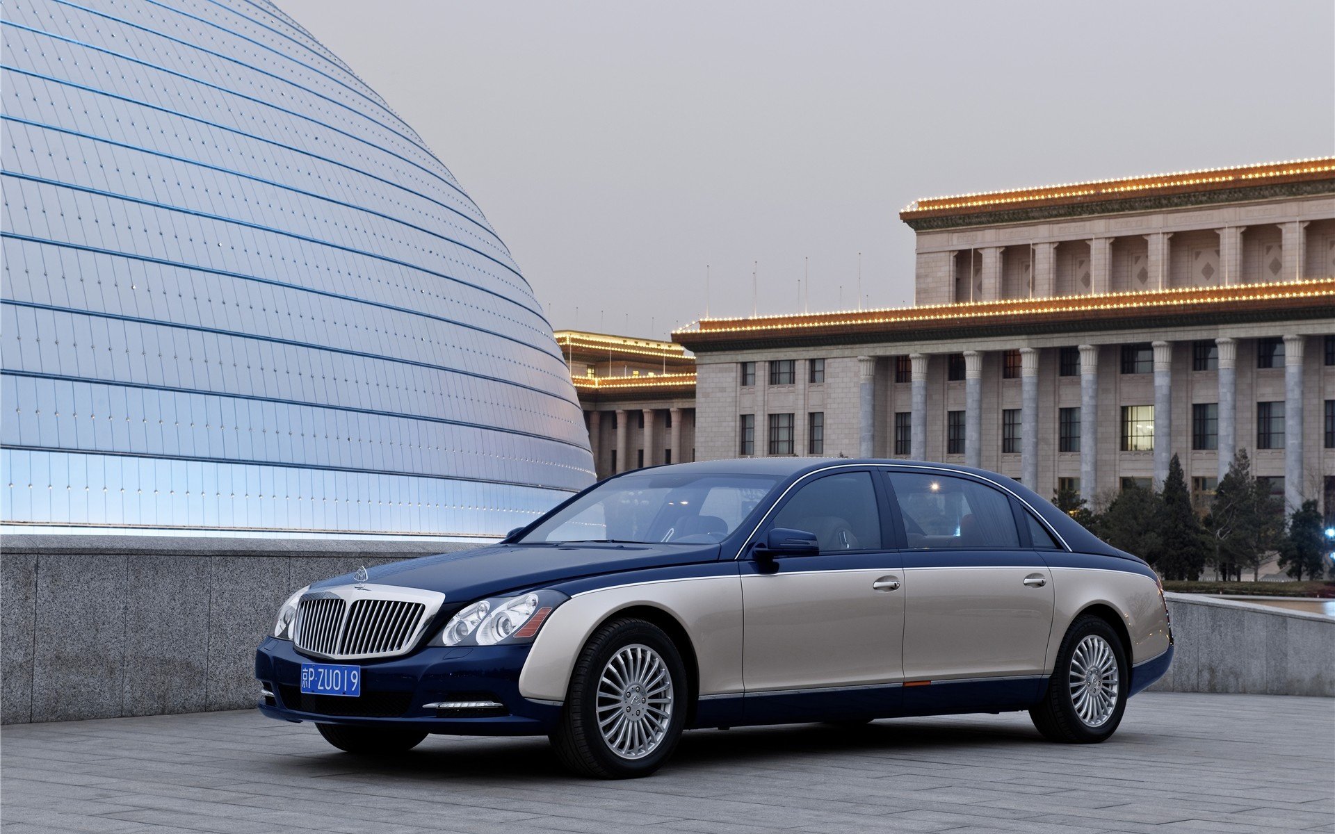 Maybach,迈巴赫,汽车,宽屏,豪华房车,2012Y十一月04D,儿童桌面专用,汽车天下